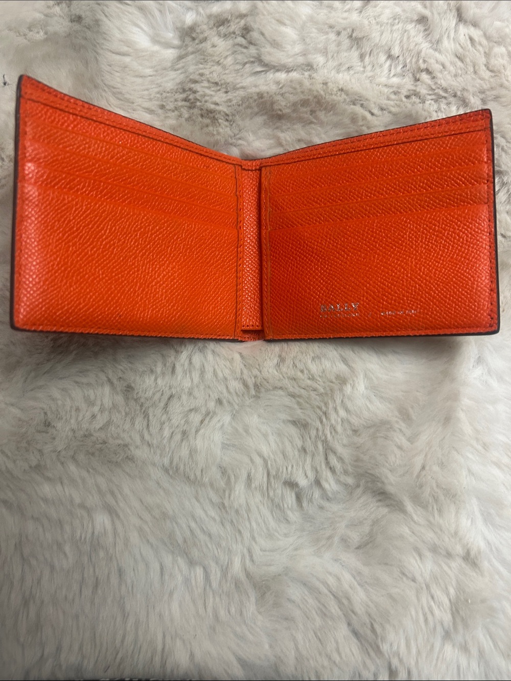 Bally brown and orange pebbled leather bifold wallet NWOT Retails $350-$480 - Picture 6 of 15